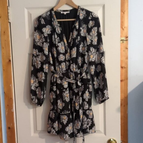 DR2 Daisy Print Dress Sz Small Belted Tiered Mini Floral Romantic Goth Feminine - Picture 1 of 7